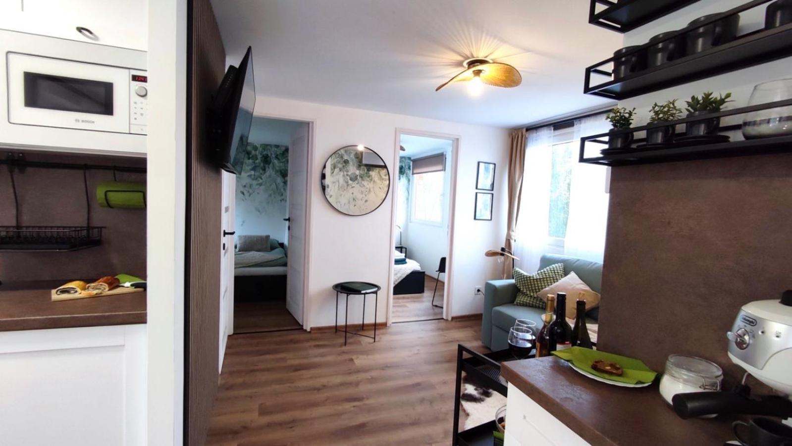 Panorama Nyaralo Villa Tahitotfalu Luaran gambar